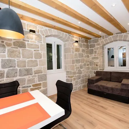 Guest house Lucy In Centre